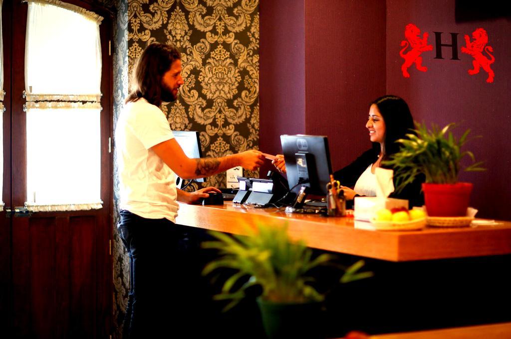 Hotel Leones ปวยบลา ภายนอก รูปภาพ